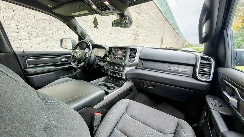 RAM 1500 -