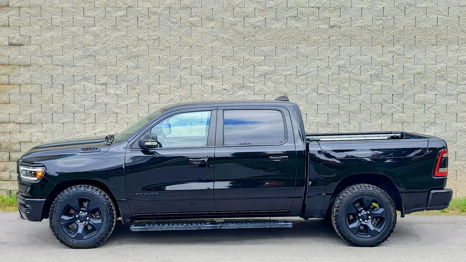 RAM 1500 -