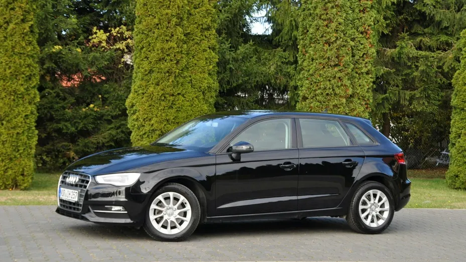 AUDI A3 -