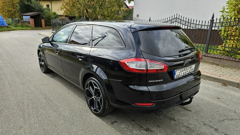 FORD Mondeo -