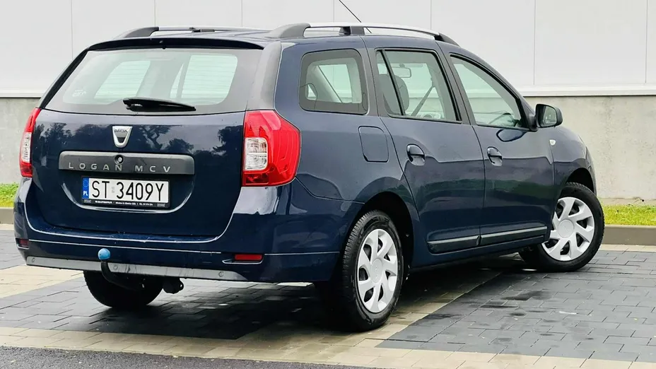 DACIA Logan -