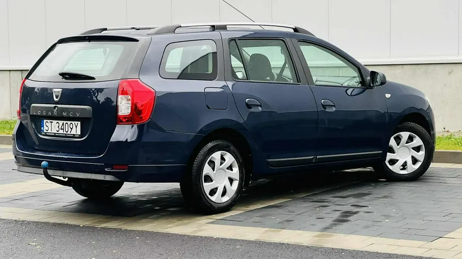 DACIA Logan -