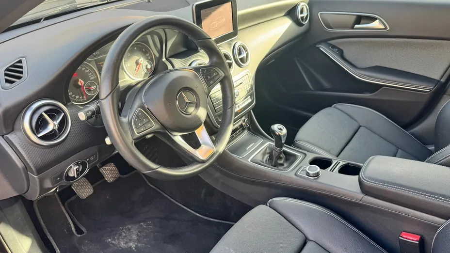 MERCEDES-BENZ A Klasa -
