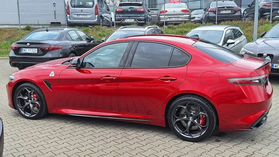ALFA ROMEO Giulia -