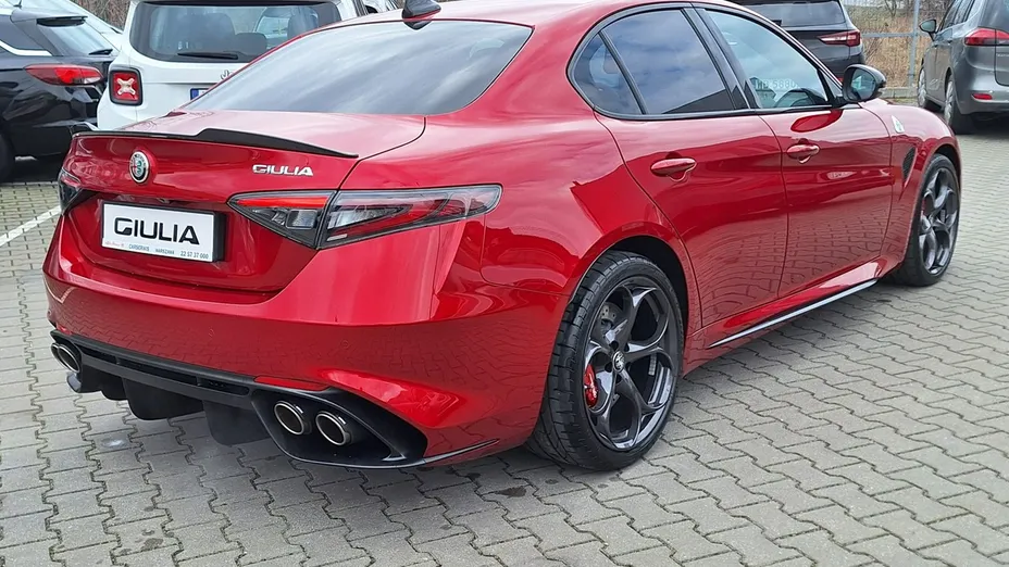 ALFA ROMEO Giulia -