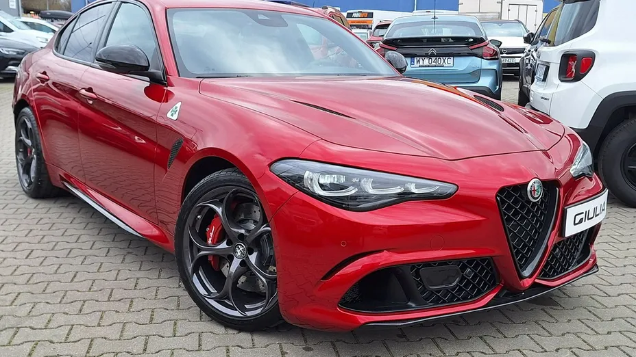ALFA ROMEO Giulia -
