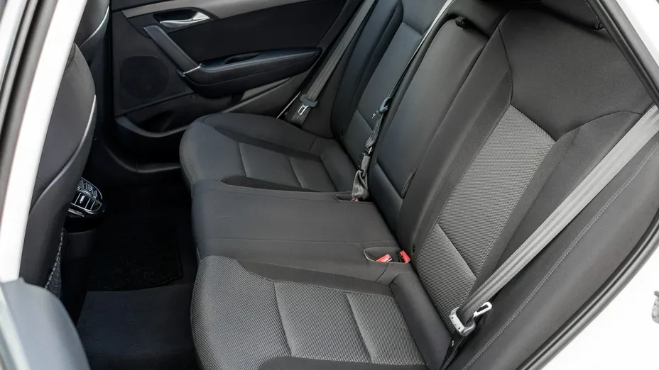 HYUNDAI i40 -