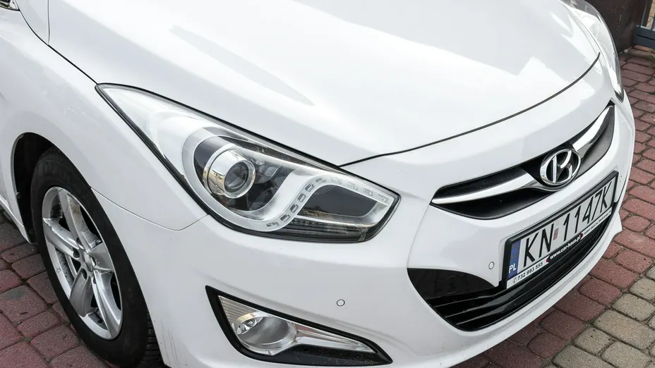 HYUNDAI i40 -