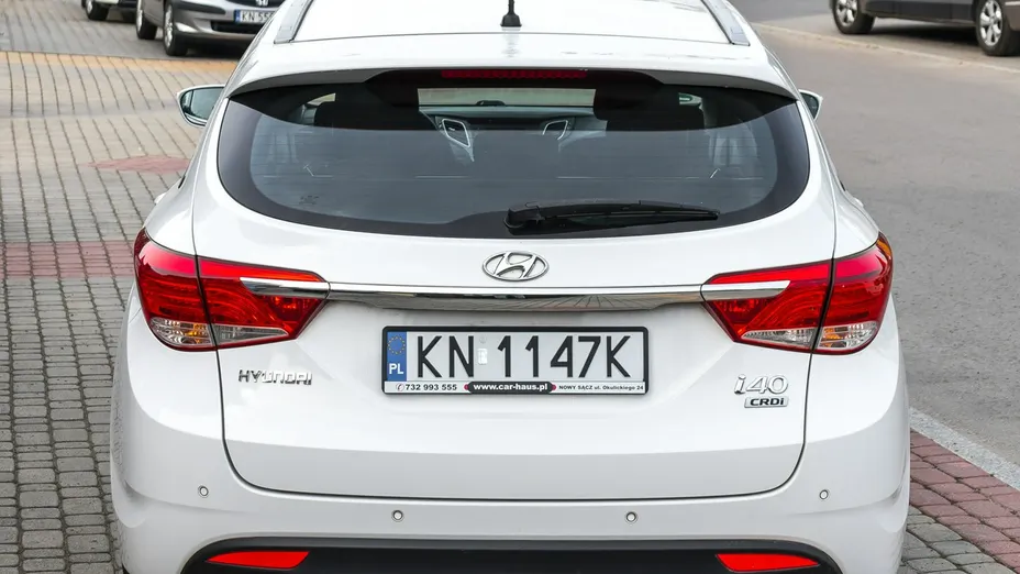 HYUNDAI i40 -