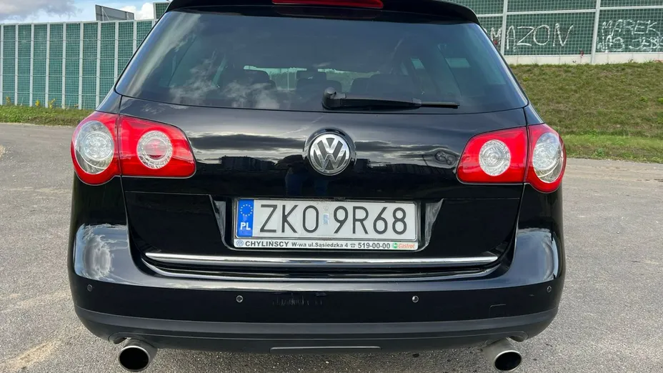 VOLKSWAGEN Passat -