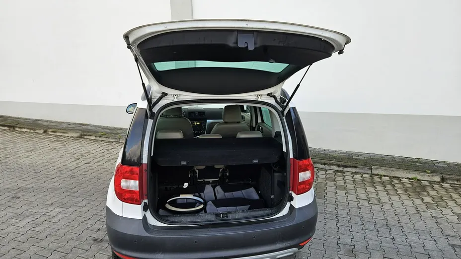 SKODA Yeti -