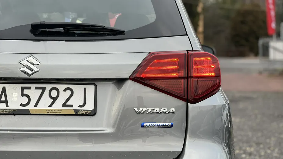 SUZUKI Vitara -