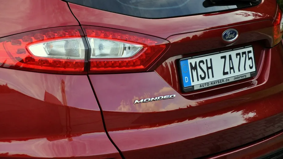 FORD Mondeo -