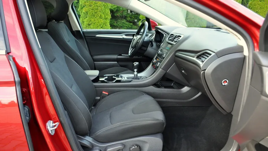 FORD Mondeo -