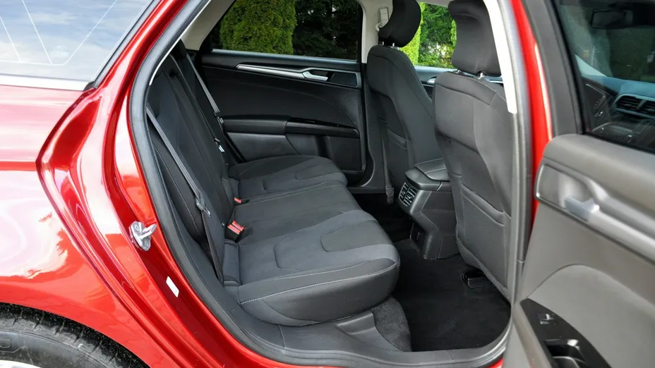 FORD Mondeo -