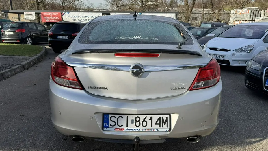OPEL Insignia -