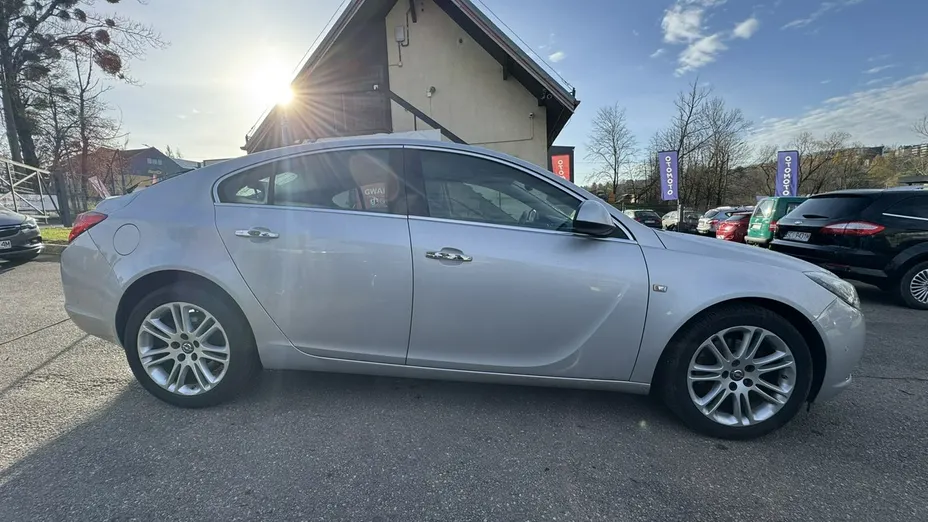 OPEL Insignia -
