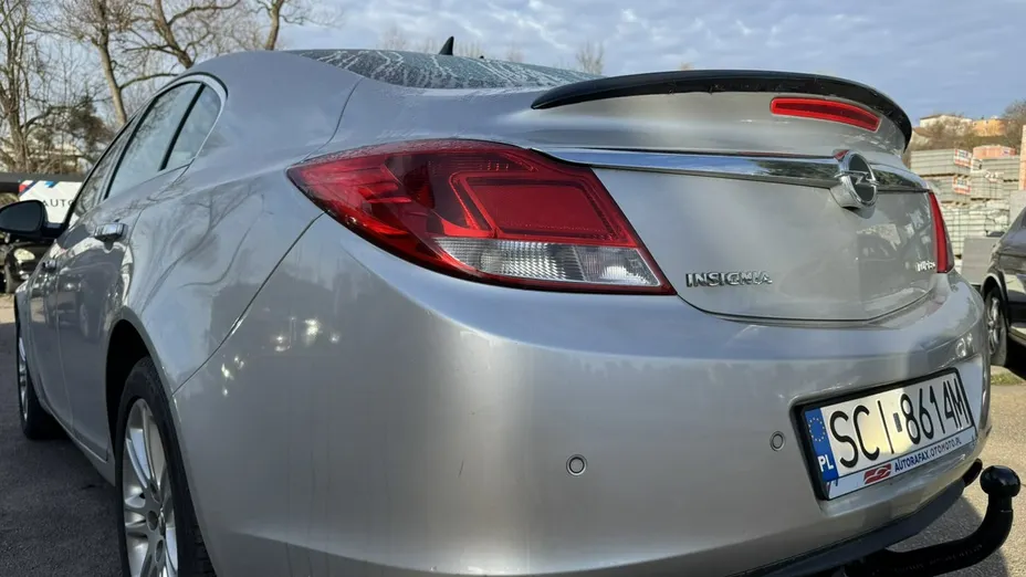 OPEL Insignia -