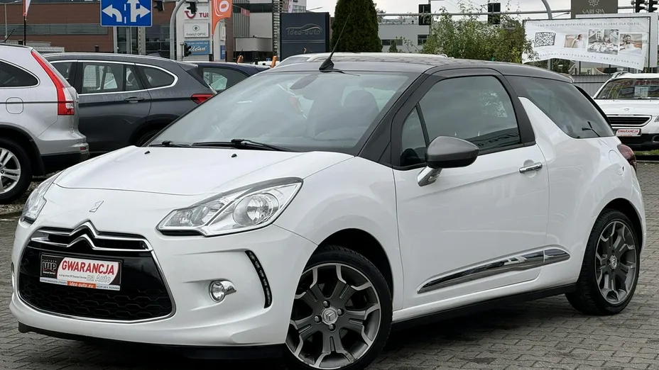 CITROEN DS3 -