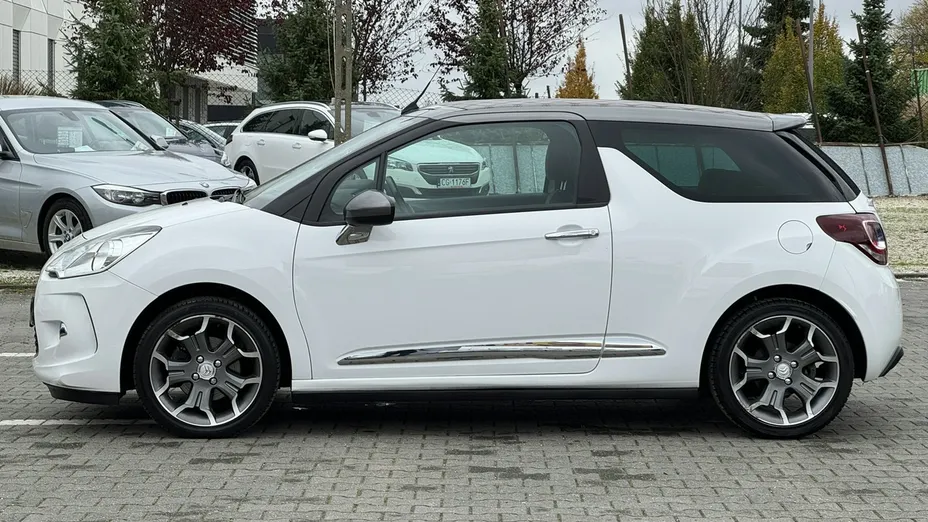 CITROEN DS3 -