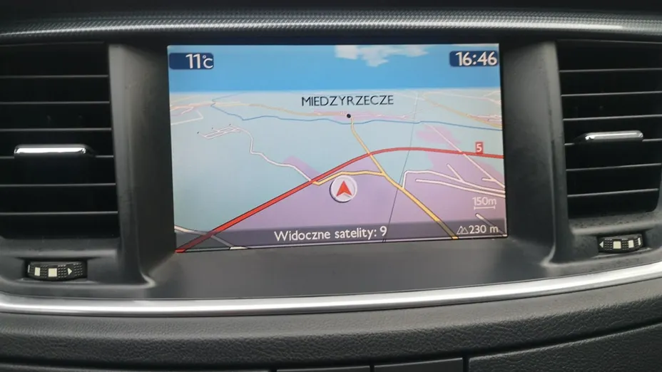 PEUGEOT 508 -