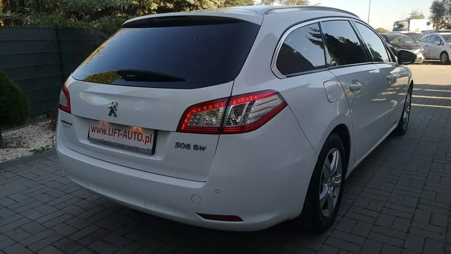 PEUGEOT 508 -