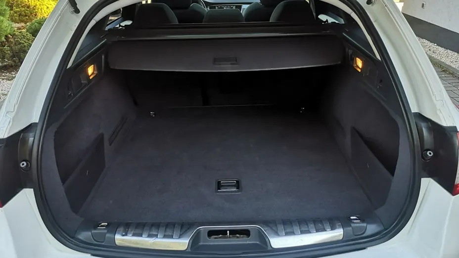 PEUGEOT 508 -