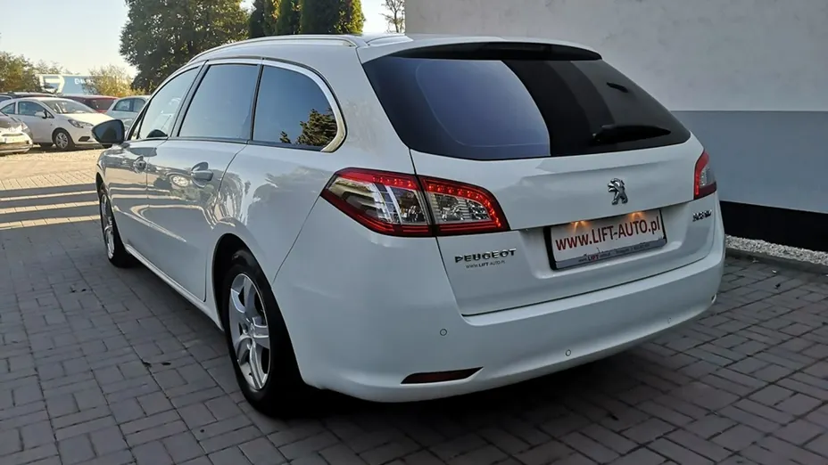 PEUGEOT 508 -