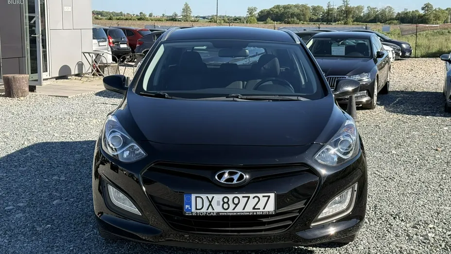 HYUNDAI i30 -