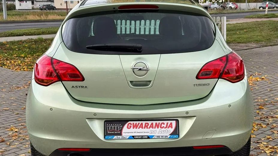 OPEL Astra -