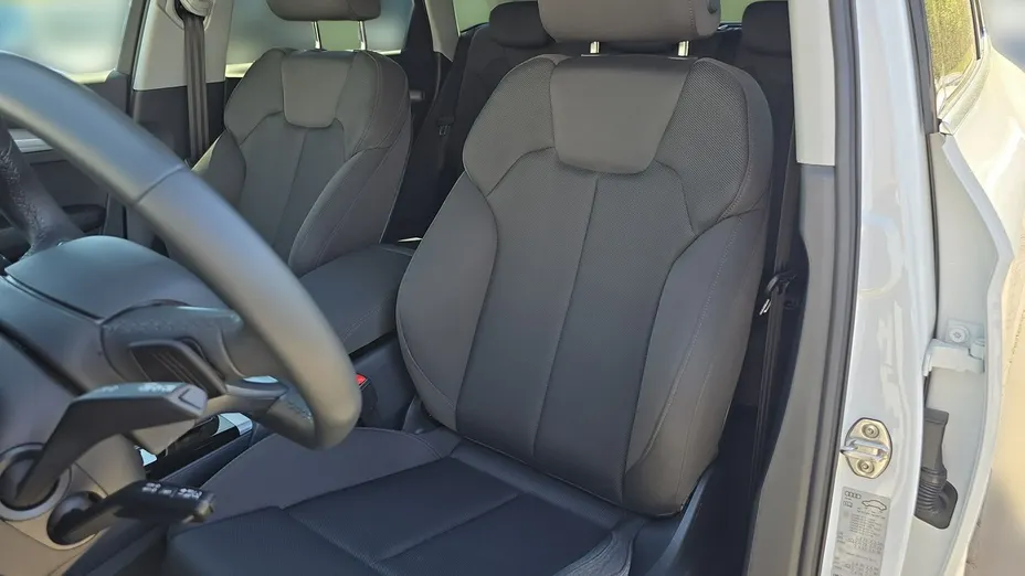 AUDI Q5 -