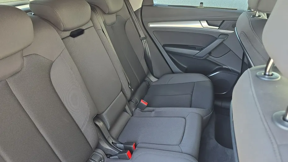 AUDI Q5 -
