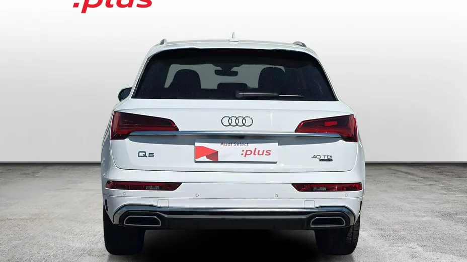 AUDI Q5 -