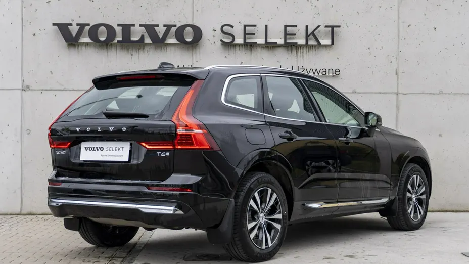VOLVO XC60 -