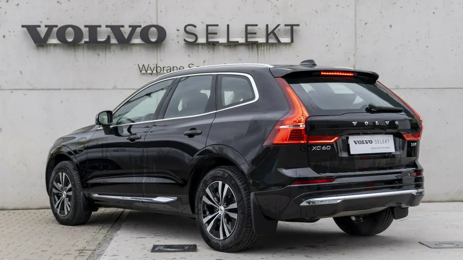 VOLVO XC60 -