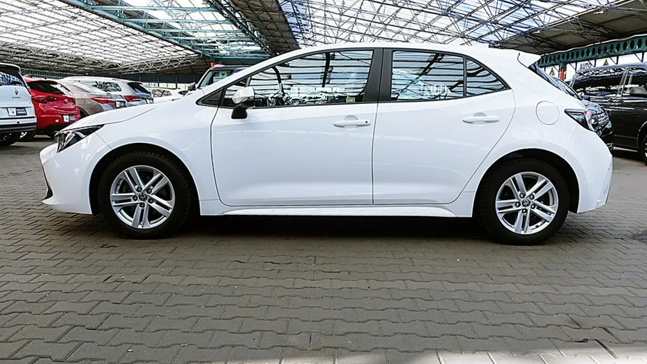 TOYOTA Corolla -