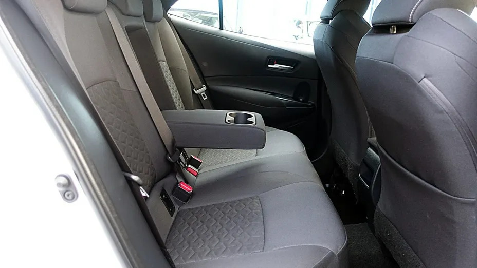 TOYOTA Corolla -