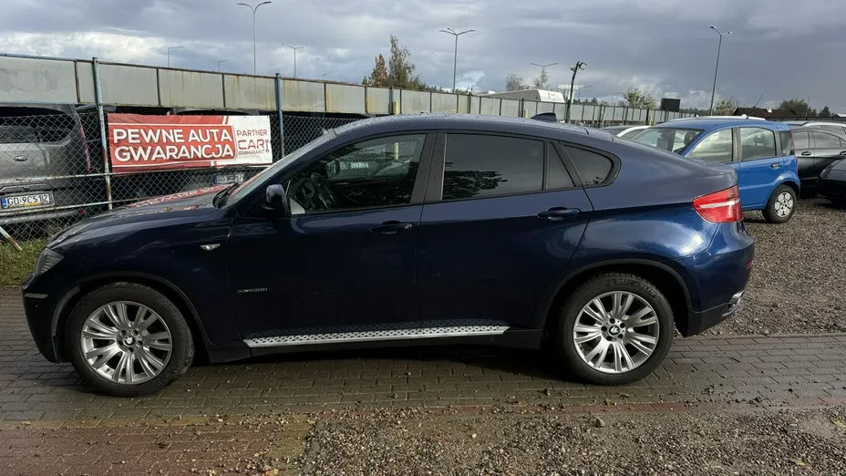 BMW X6 -