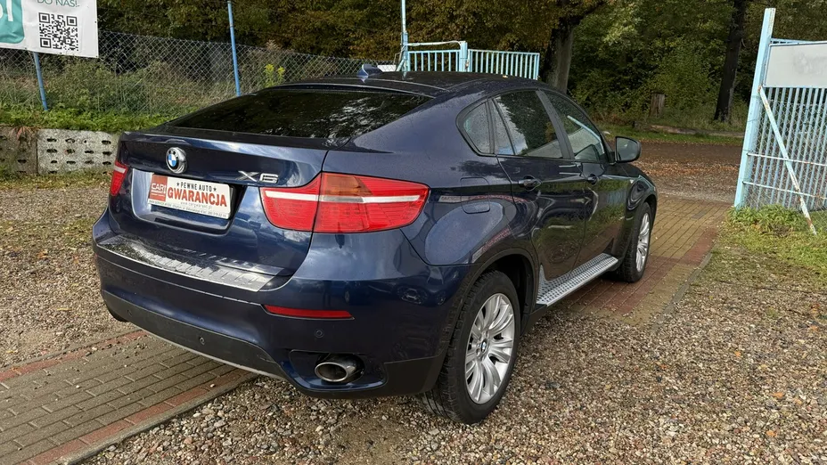 BMW X6 -