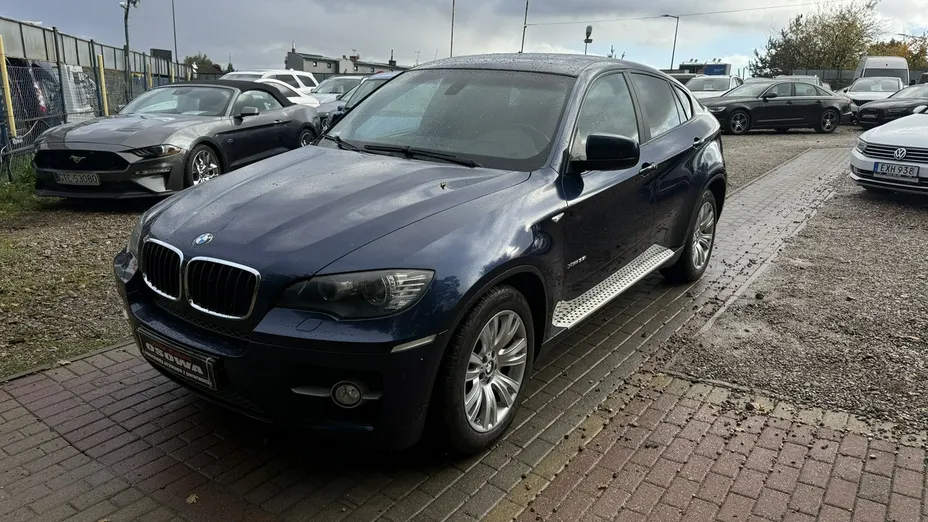 BMW X6 -