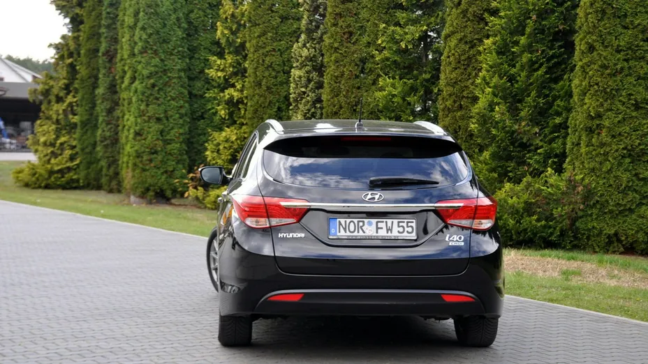 HYUNDAI i40 -