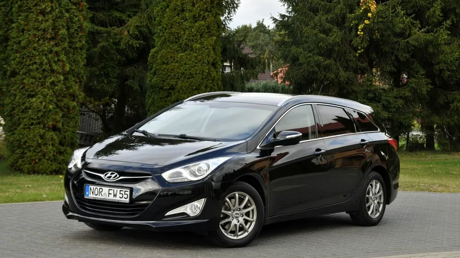 HYUNDAI i40 -
