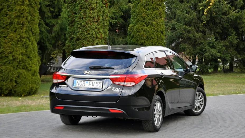 HYUNDAI i40 -