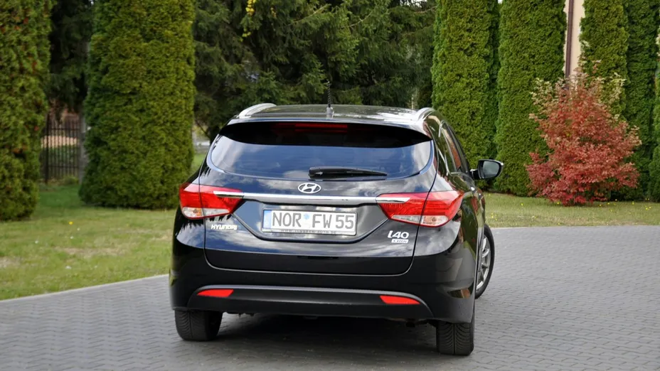 HYUNDAI i40 -
