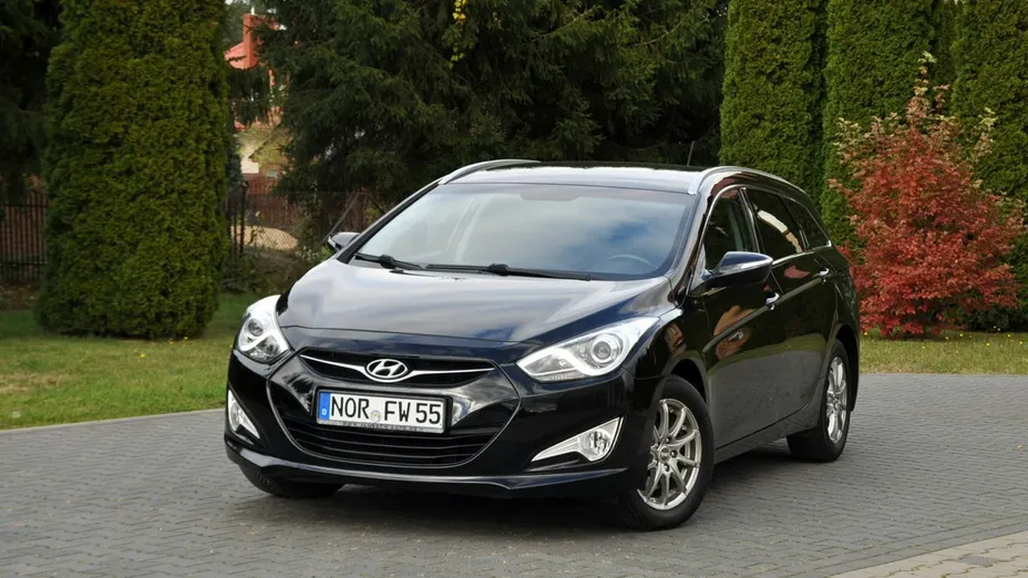 HYUNDAI i40 -