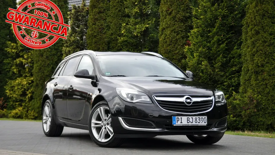 OPEL Insignia -