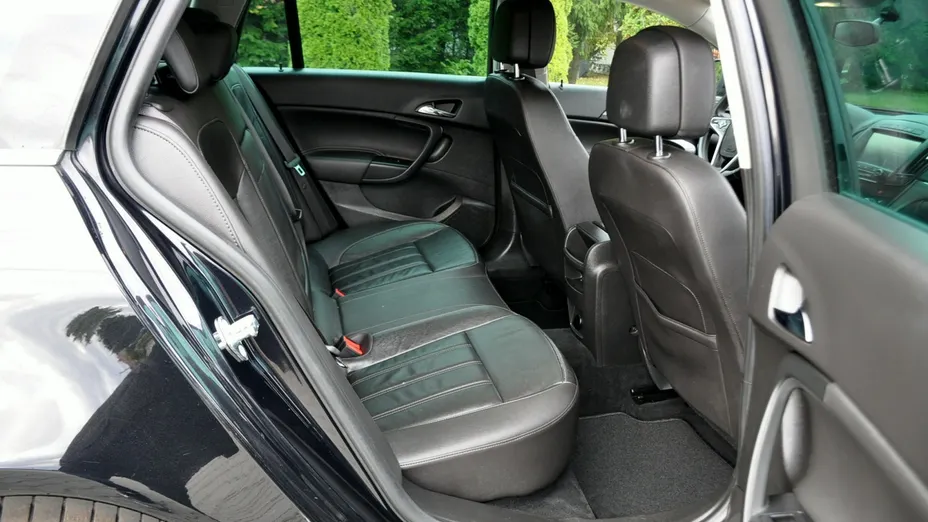 OPEL Insignia -
