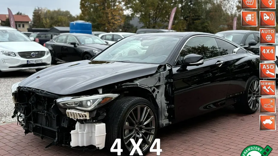 INFINITI Q60 -