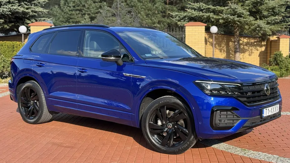 VOLKSWAGEN Touareg -