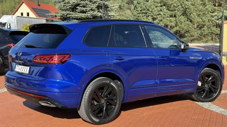 VOLKSWAGEN Touareg -